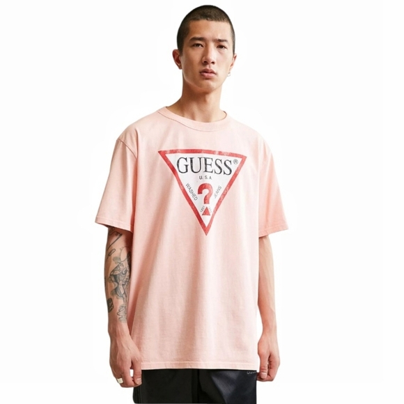 Guess - Oversized Vintage Triangle Logo Pink Shirt - Picture 2 of 15